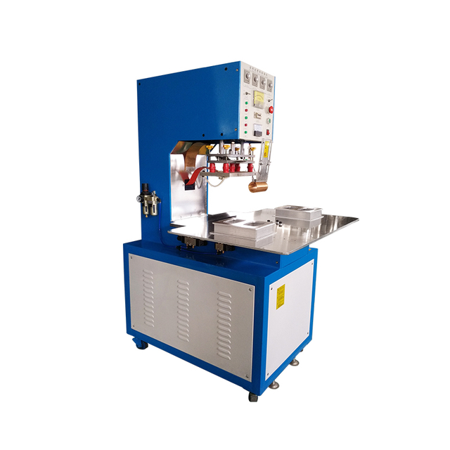 高周波塑胶熔断机（转盘式）LK-8000A